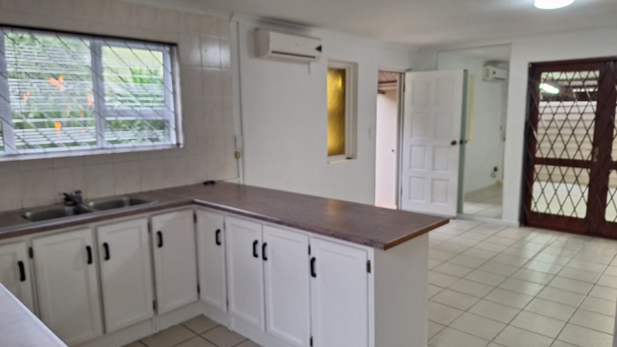 2 Bedroom Property for Sale in Admirals Park Western Cape